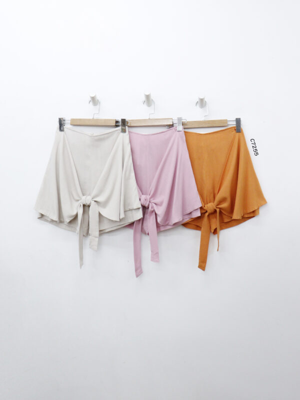 Quần short Zara đắp chéo 2 túi xéo trơn