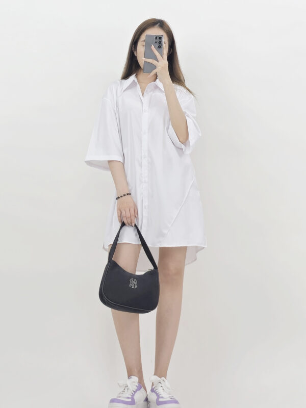 Đầm sơ mi Alexander xếp ly in logo