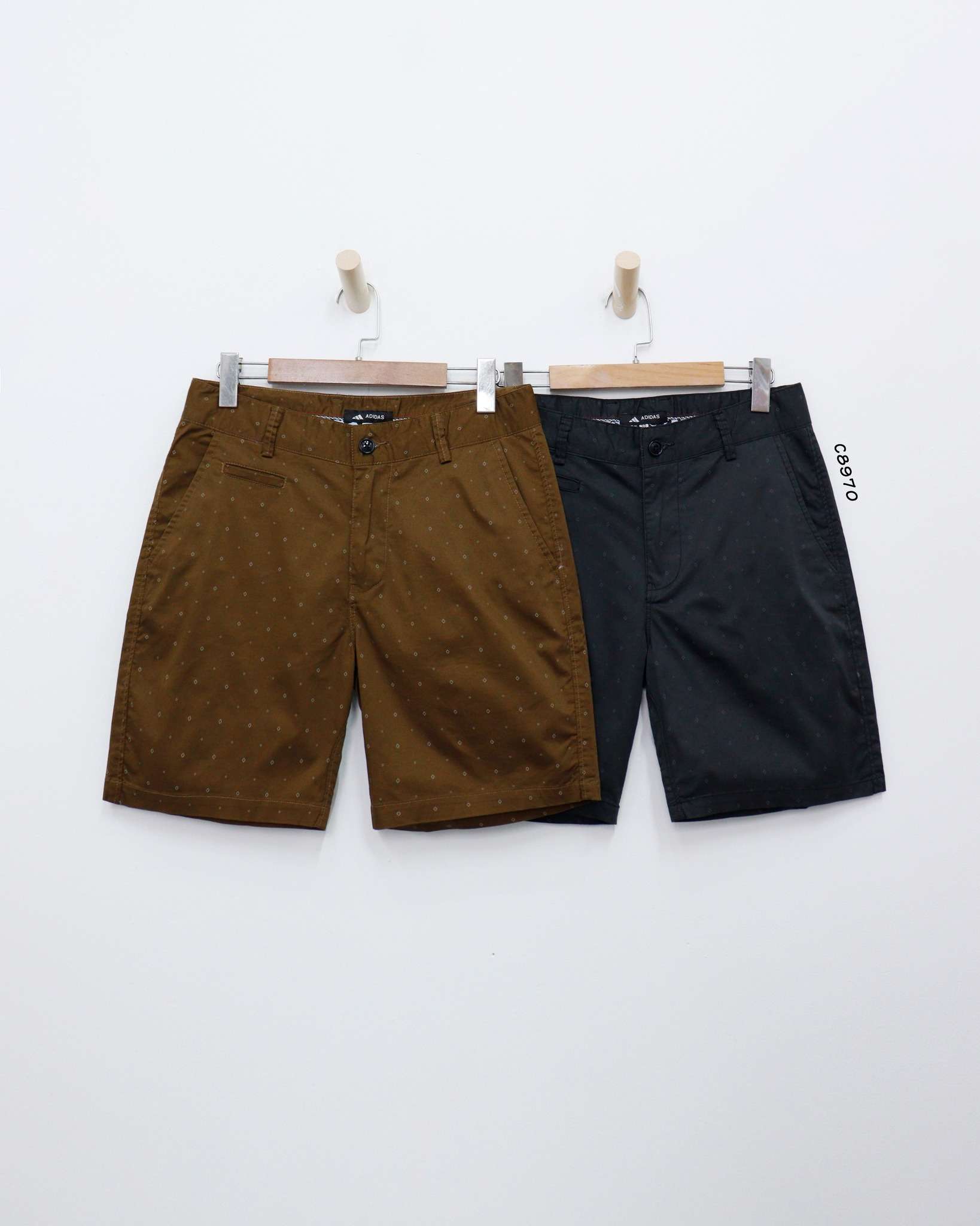 C8970 - 	Quần short nam Adidas 2 túi xéo, phối kiểu