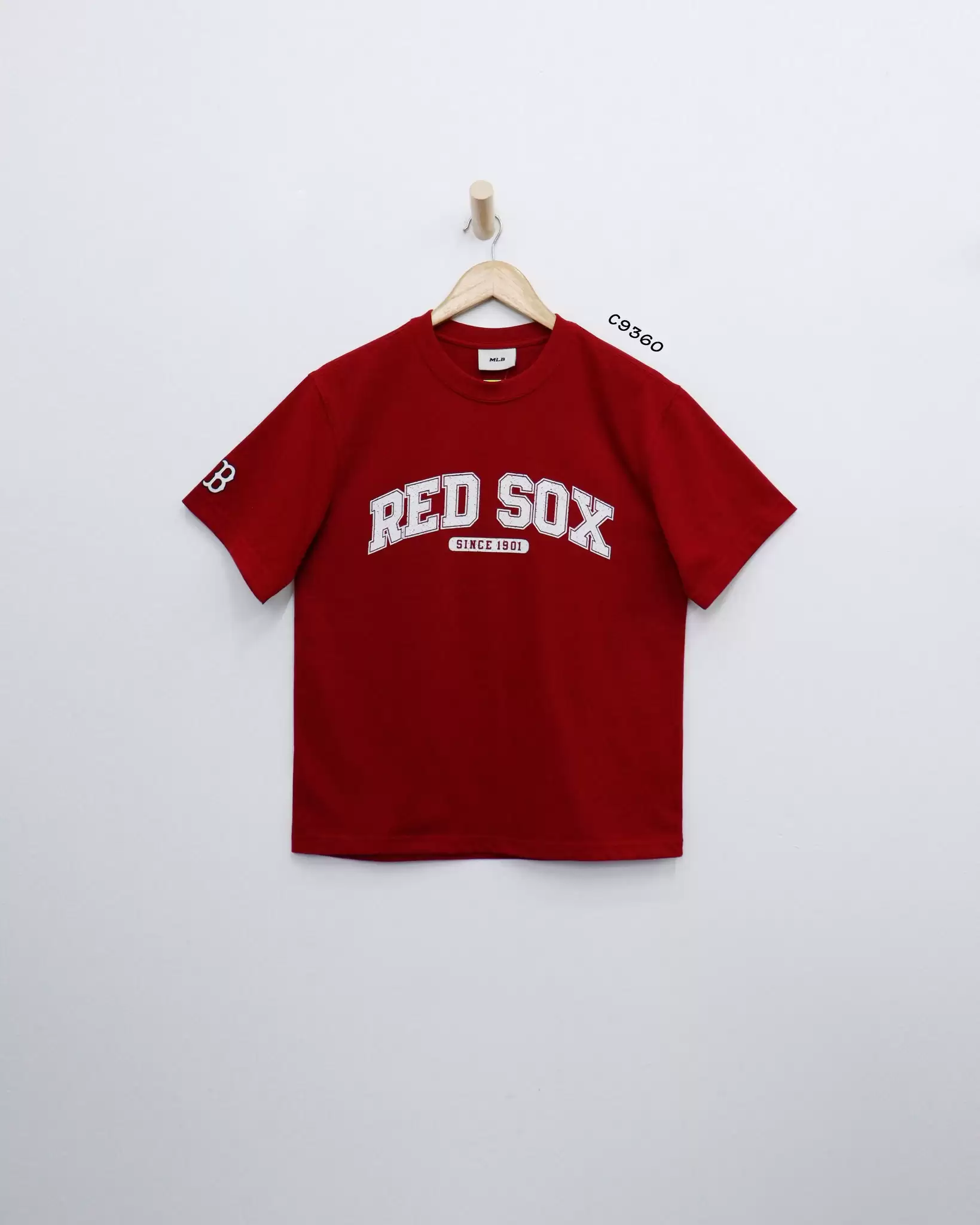 Áo thun MLB cổ tròn tay ngắn in chữ