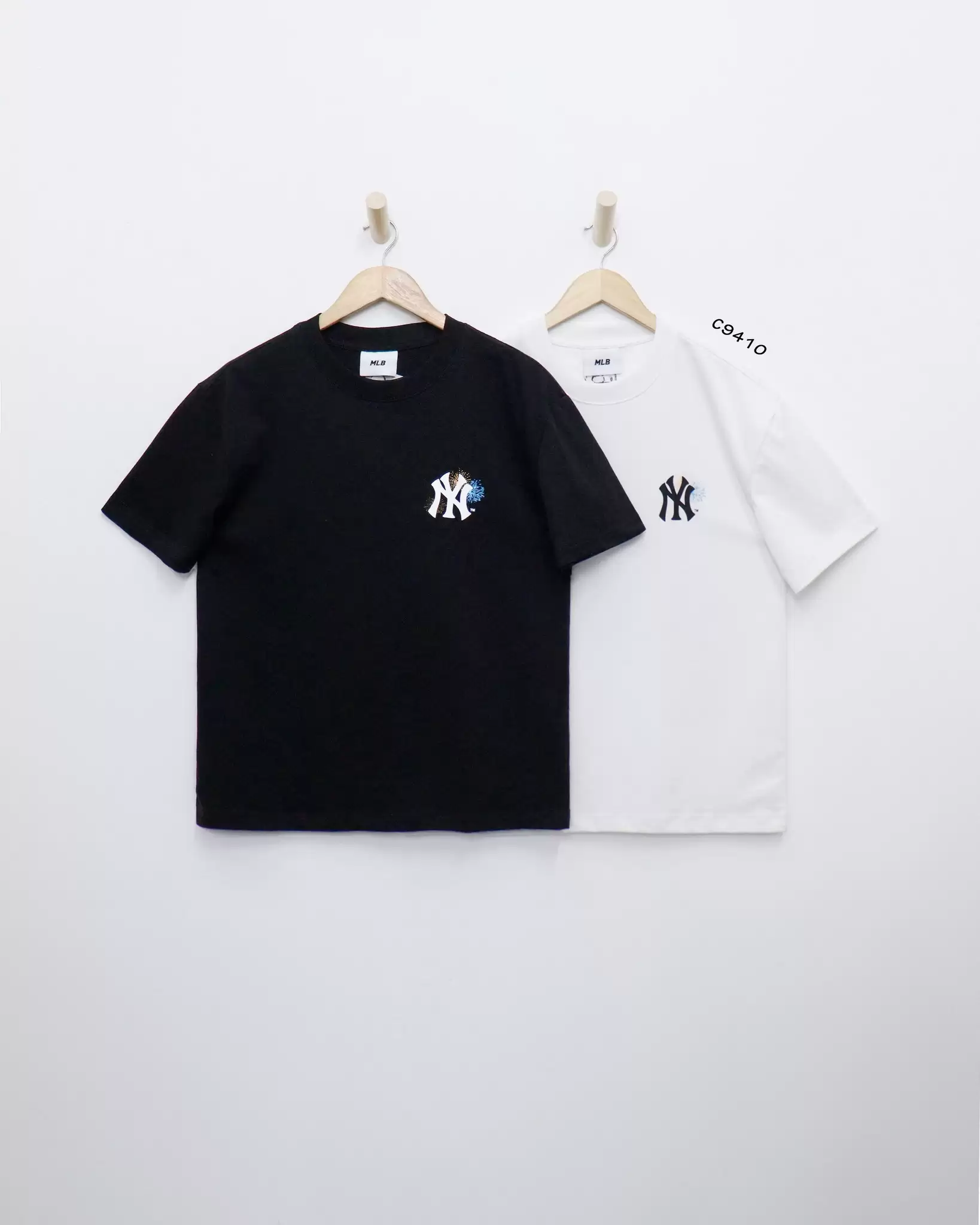 Áo thun MLB cổ tròn tay ngắn in hình sau