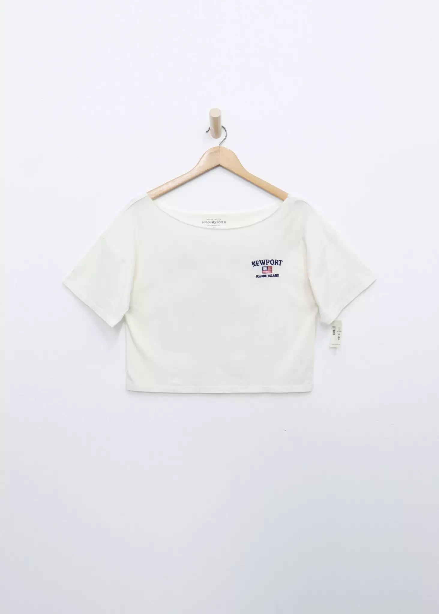 Áo thun Seriously Soft tay ngắn thêu newpost
