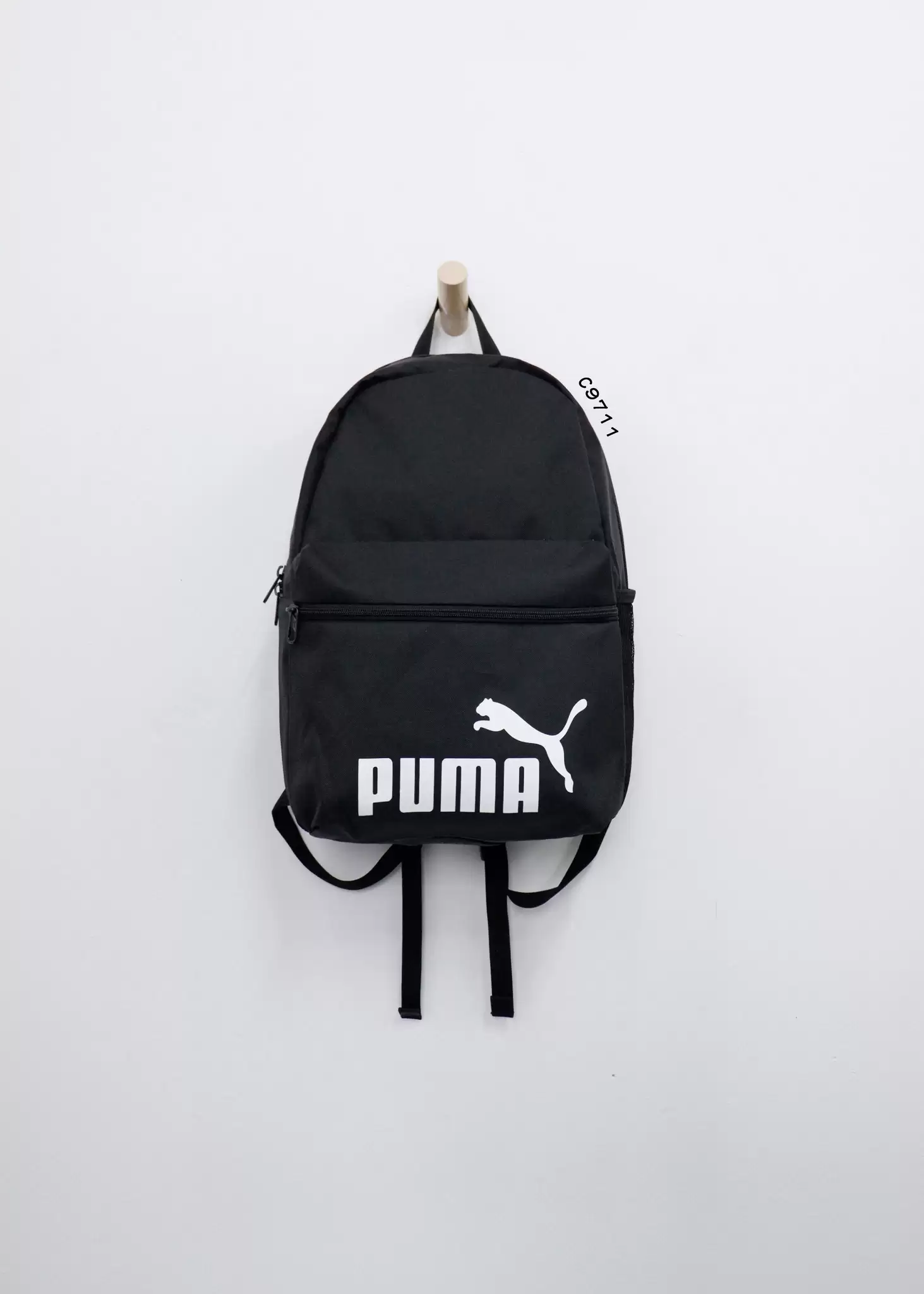 Balo Puma in logo trước