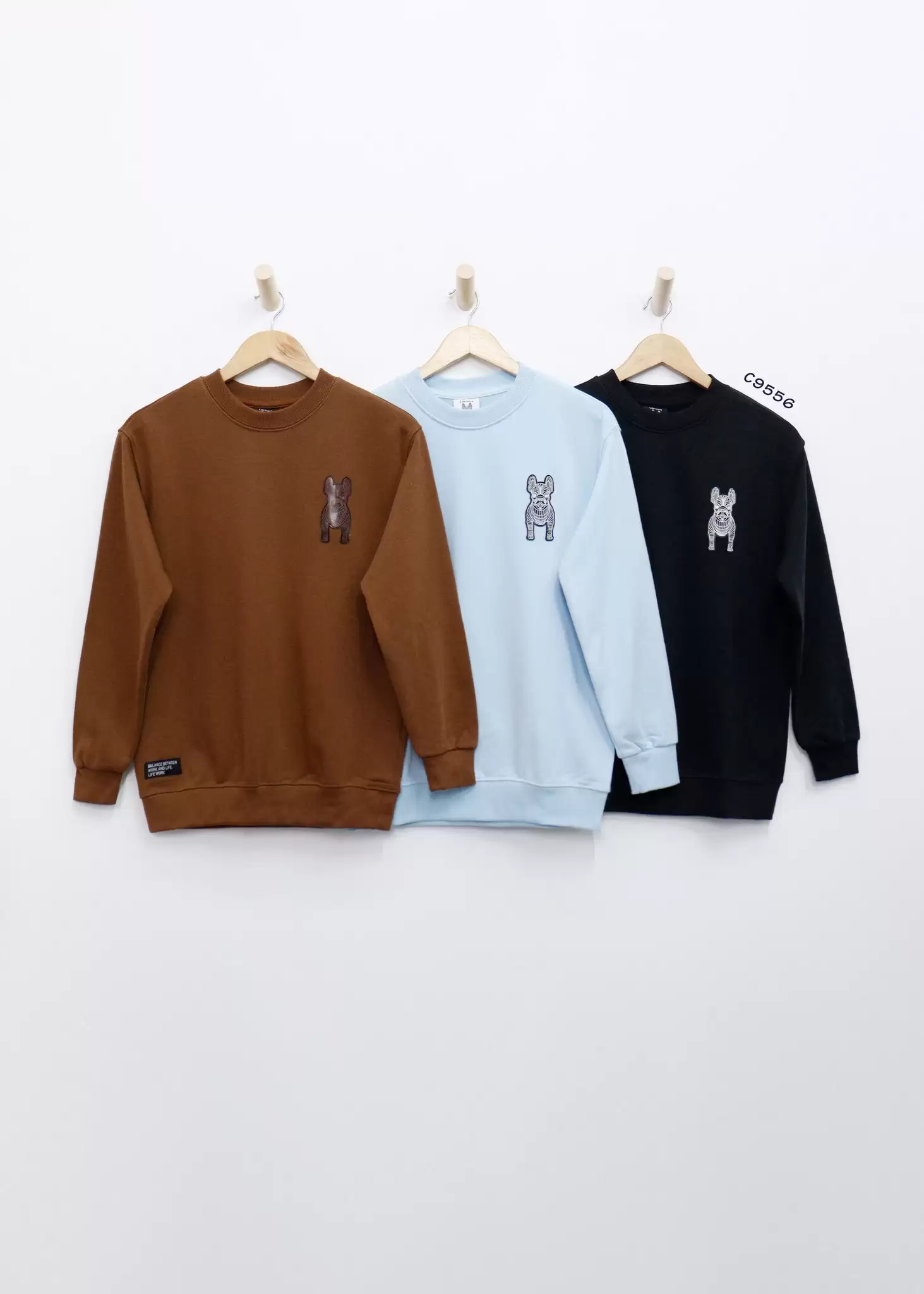 Áo sweater Life work in dog sau