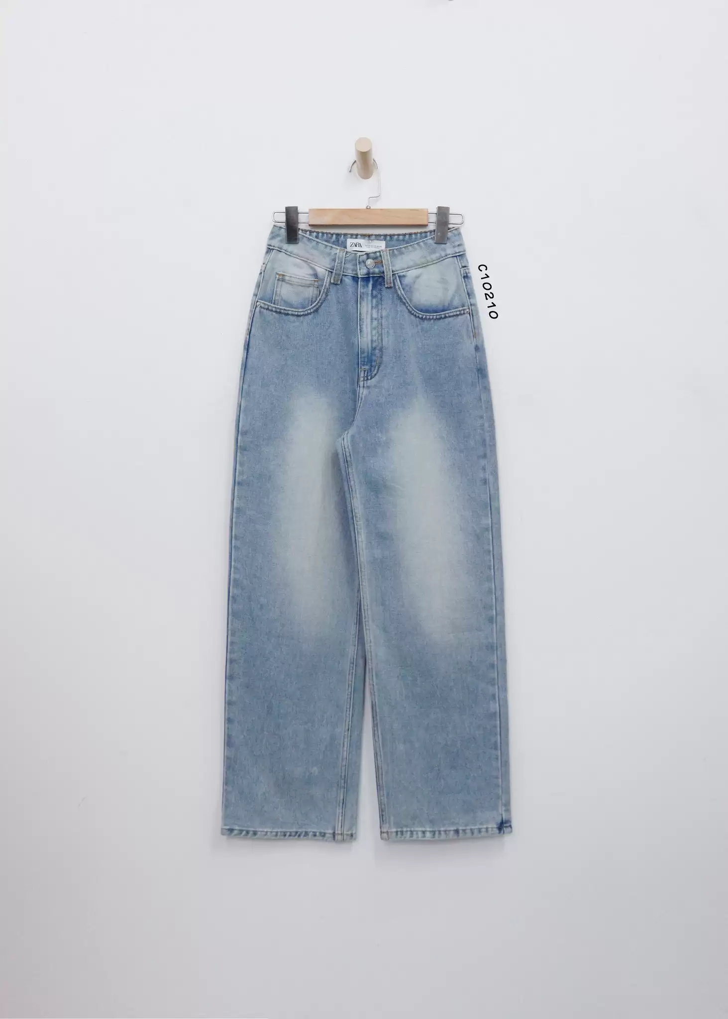 Quần jean Zara ống đứng wash 2 túi