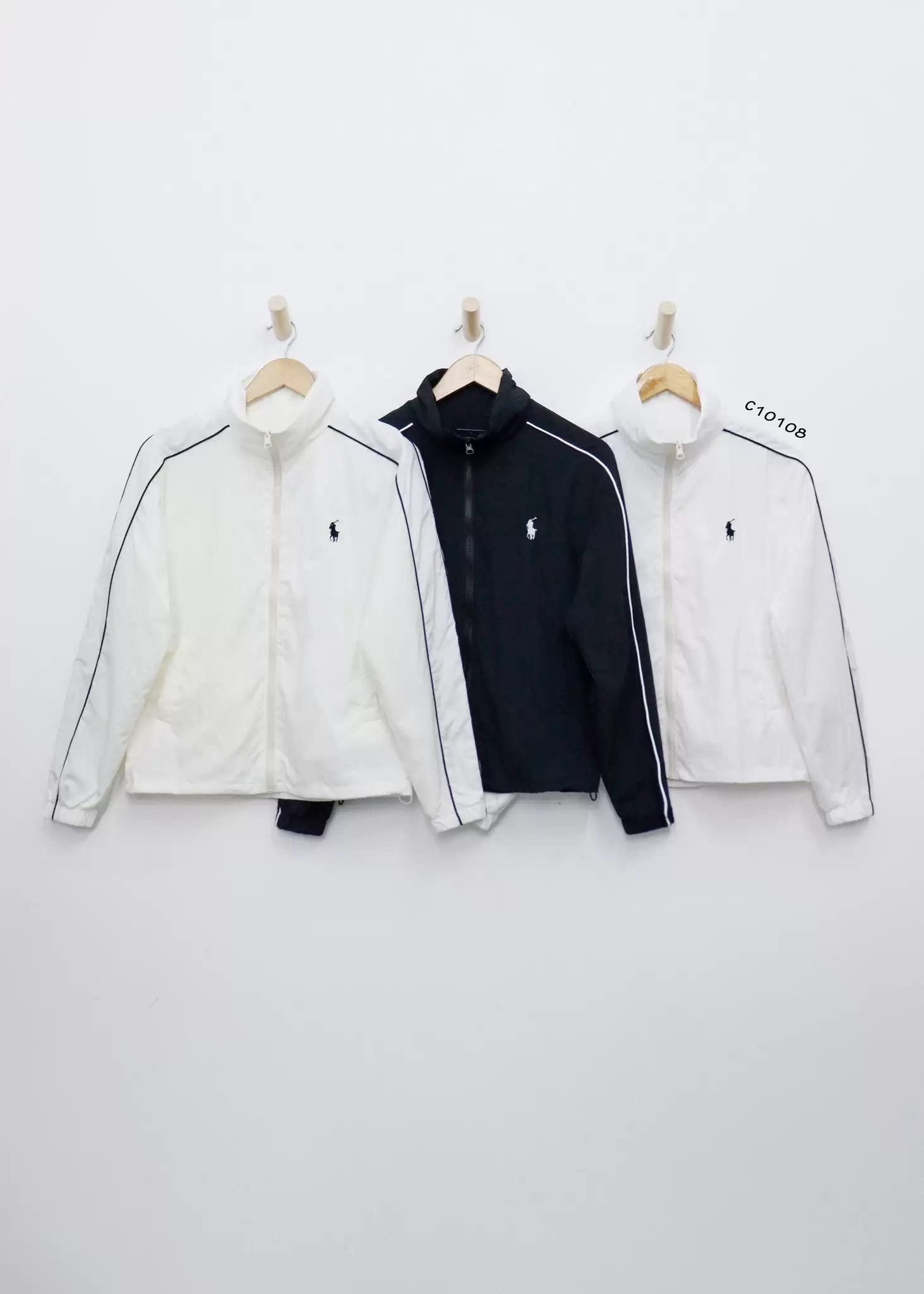 Áo khoác dù Polo tay dài phối viền thêu logo