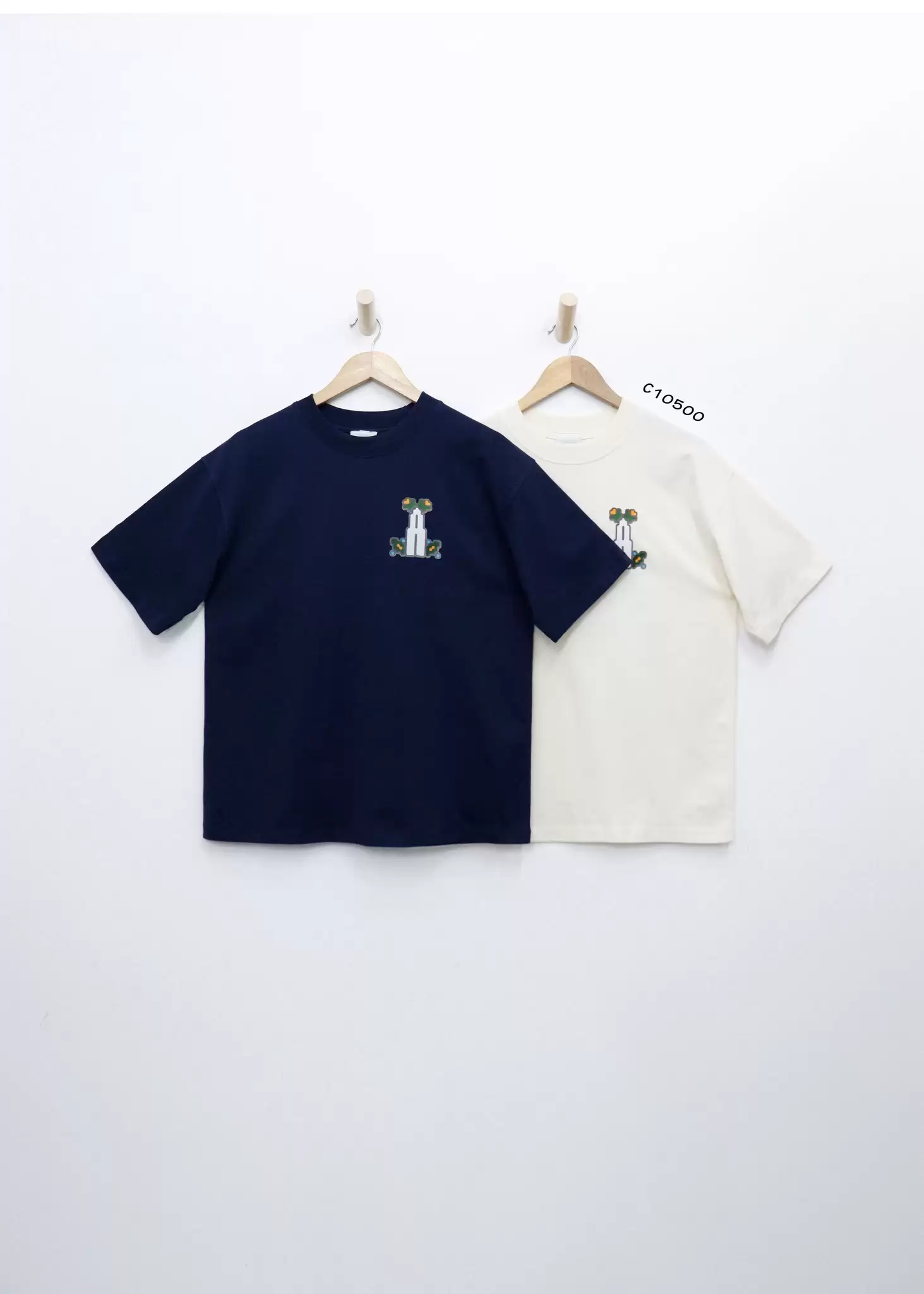 Áo thun Adidas cổ tròn tay ngắn, in Adidas sau 9 1 11