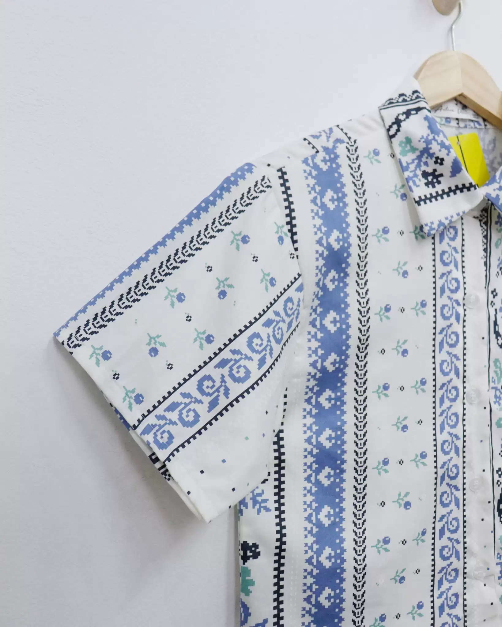 Áo sơ mi croptop Active Usa cổ bẻm tay ngắn in họa tiết 2 2 11