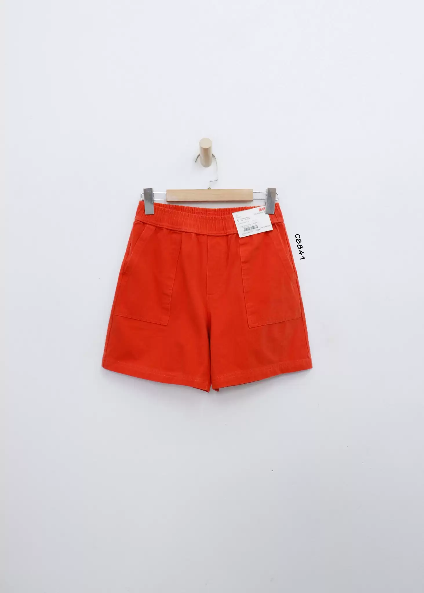 Quần short Uniqlo lưng thun 2 túi trước