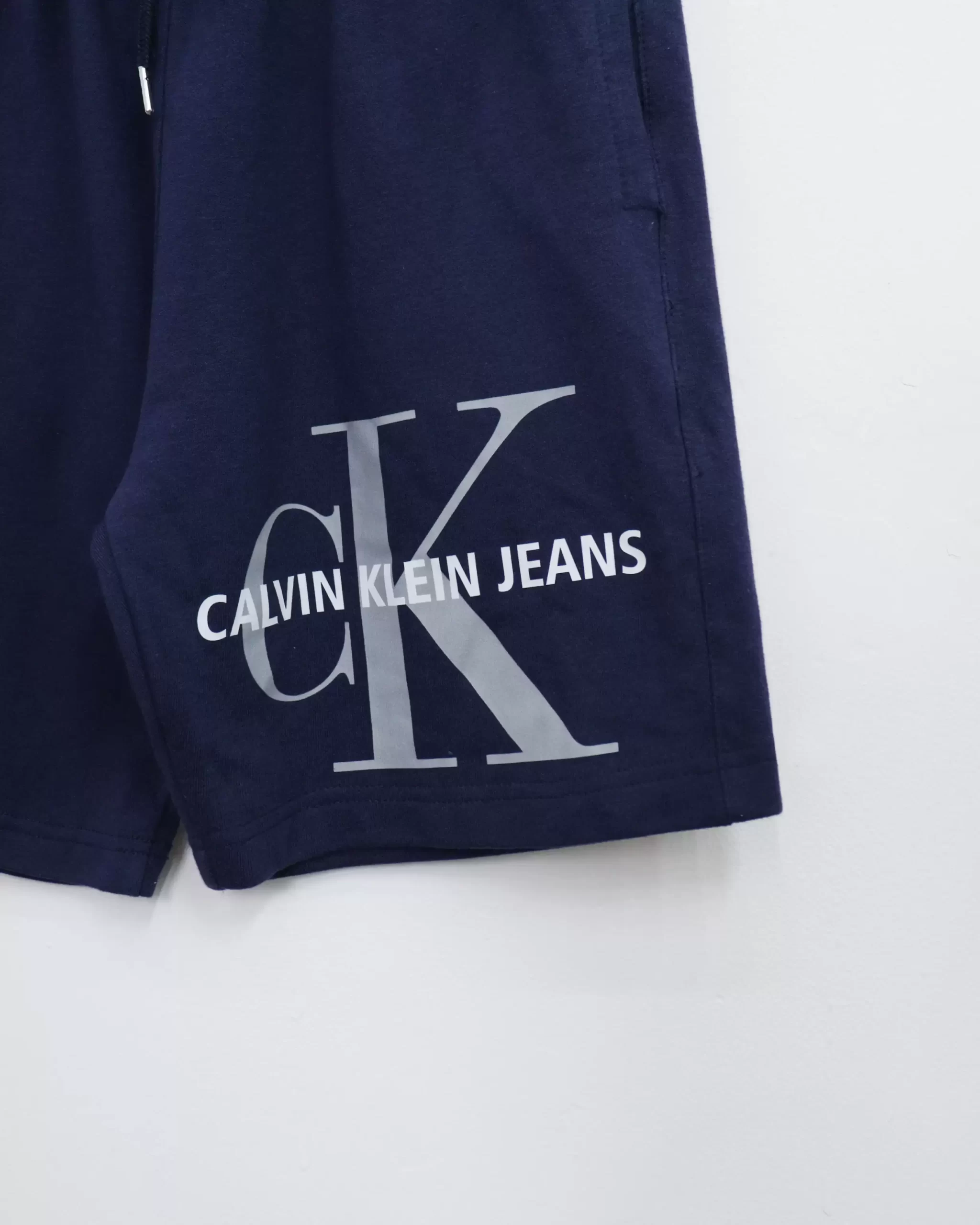 Quần short nam CK lưng thun cột dây trước in chữ trước 5 10192 xanh den kem xanh dam 3 scaled