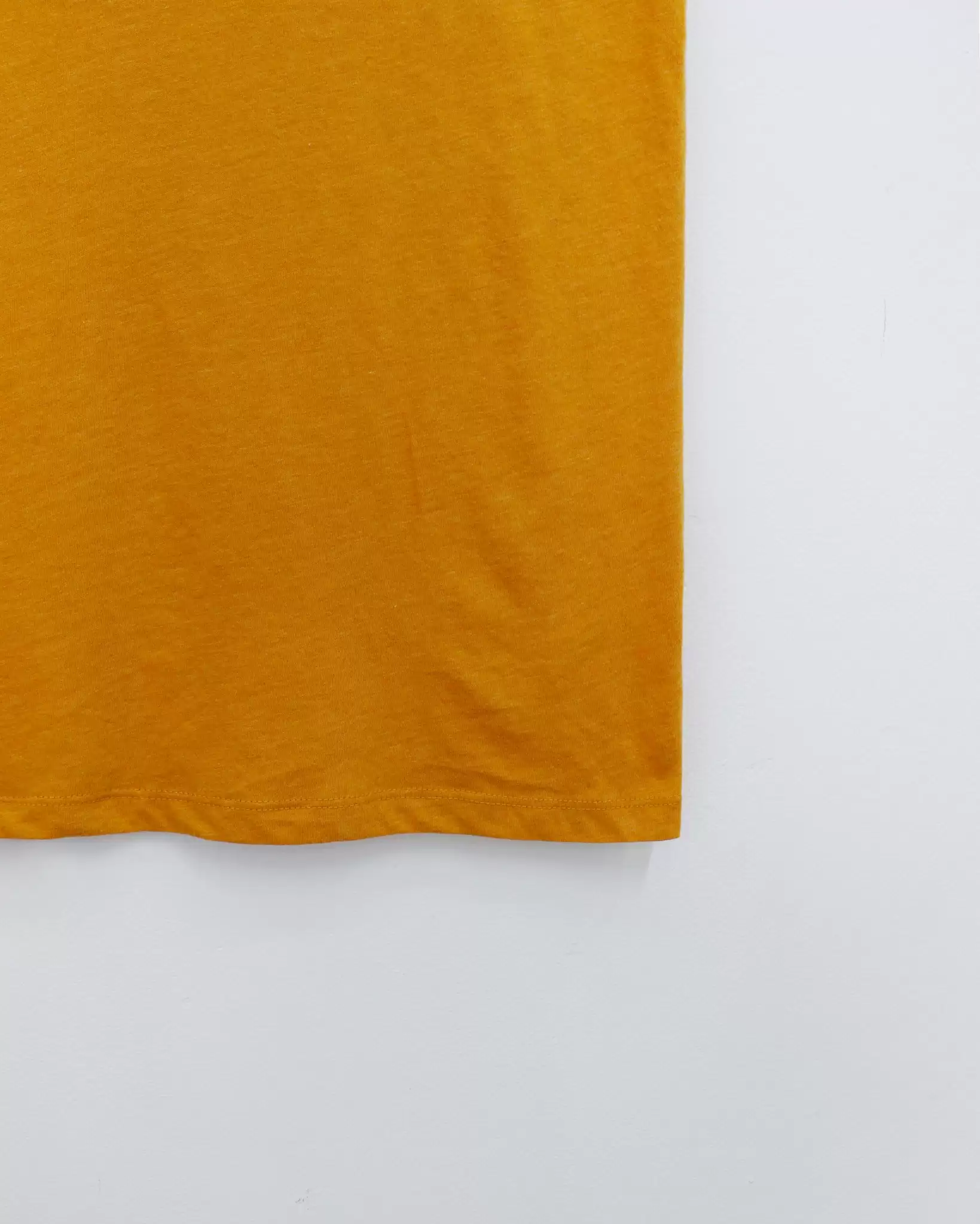 Áo thun Classic cổ tròn tay ngắn thêu bông 3 3 40