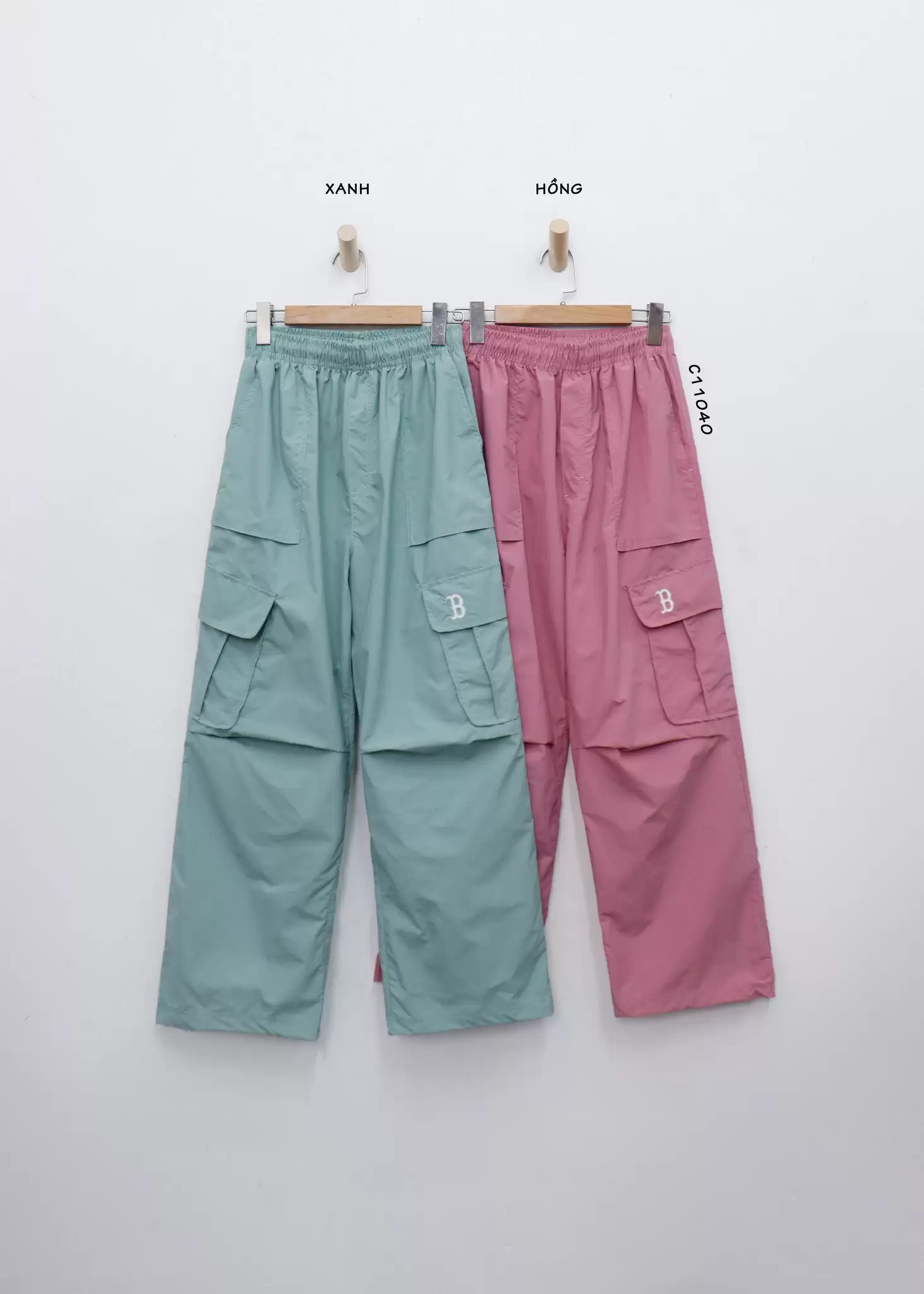 Quần dù MLB ống đứng dây rút, túi hộp thêu B